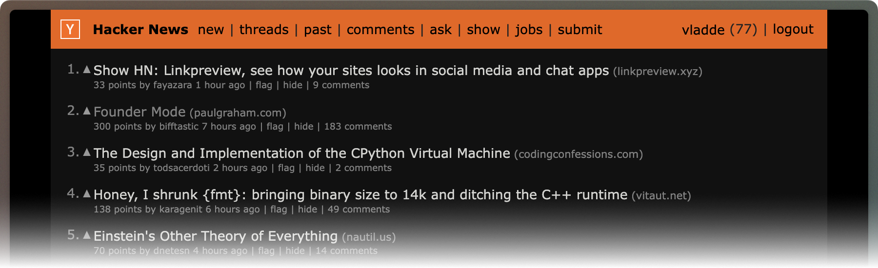 Hacker News website in dark mode