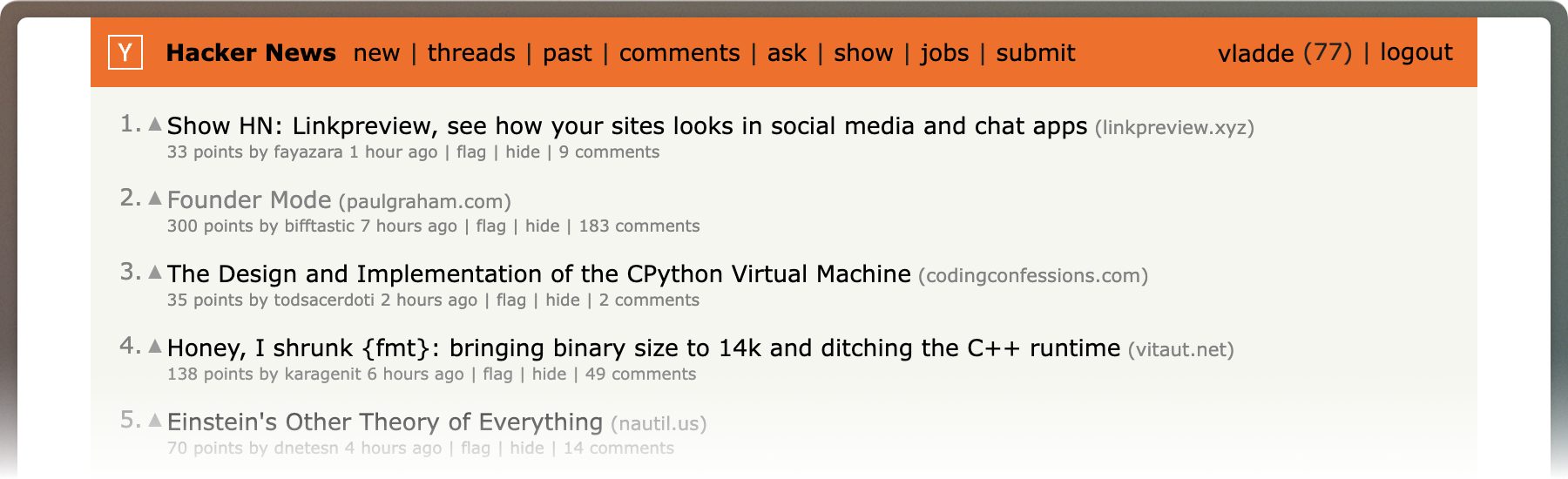 Hacker News website in light mode